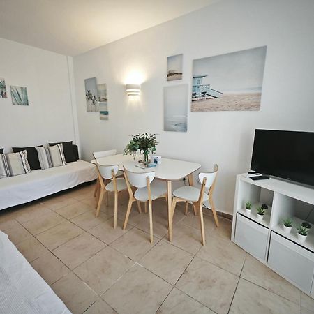 El Estudio De La Playa Benalbeach Vistas Al Mar Benalmádena Extérieur photo